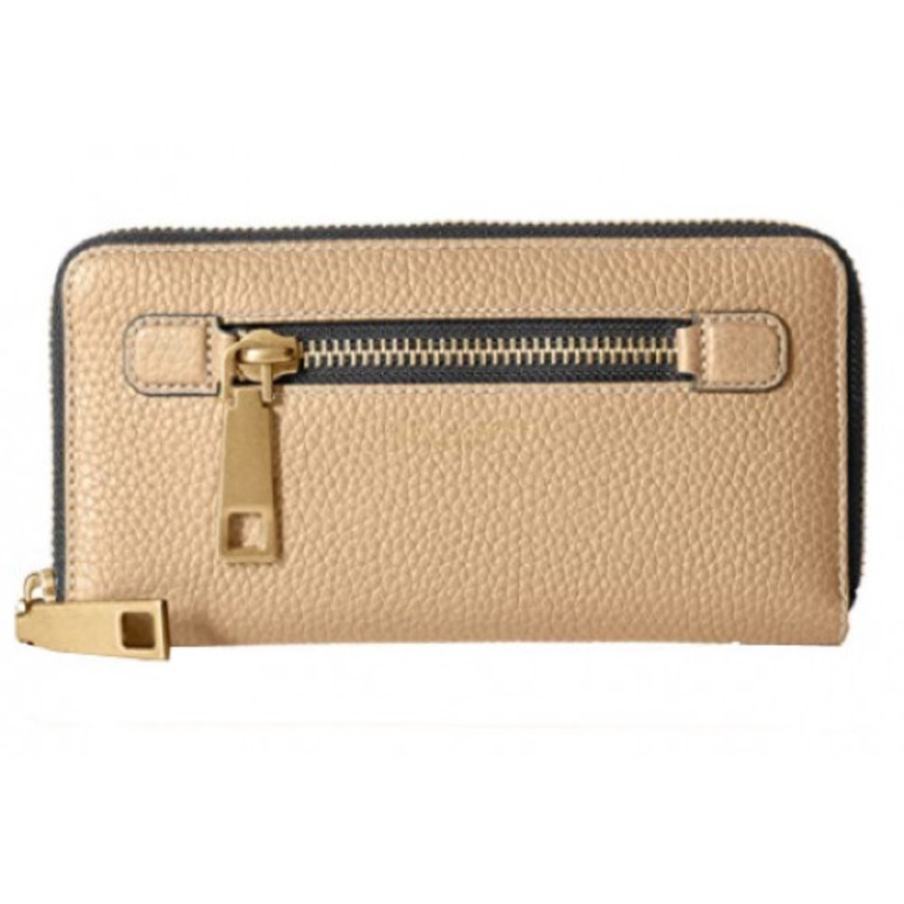NEW Marc Jacobs Continental Tan Beige Leather Wallet💛